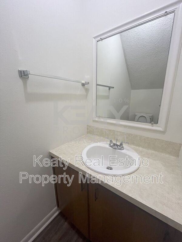 125 Country Ln - Photo 6 of 11
