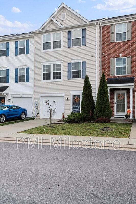 19 New Gate Ct - Photo 4 of 44