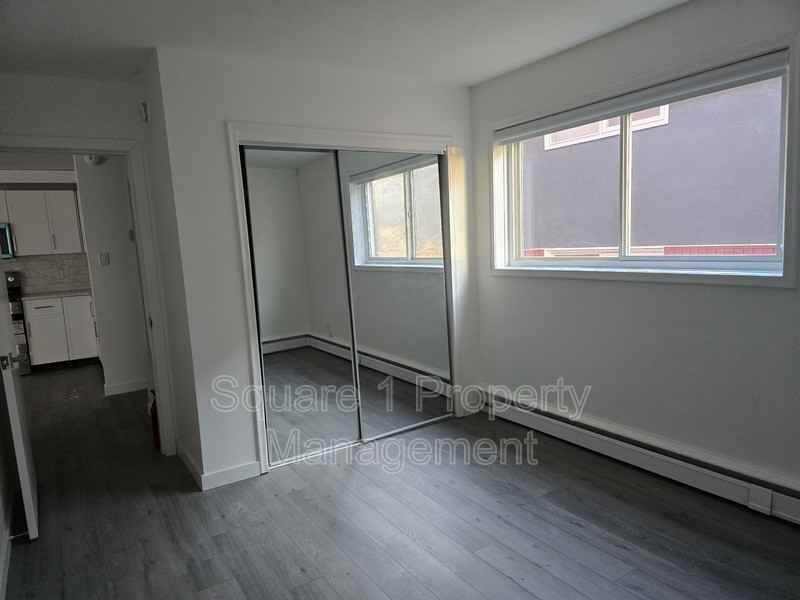 10710 127 St Nw - Photo 5 of 6