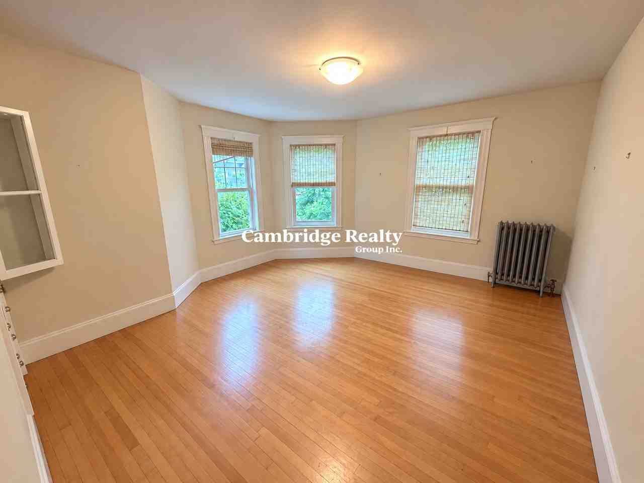 11 Holly Ave #3 - Photo 4 of 12