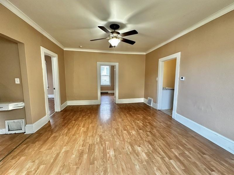 1505 Union Ave - Photo 2 of 19