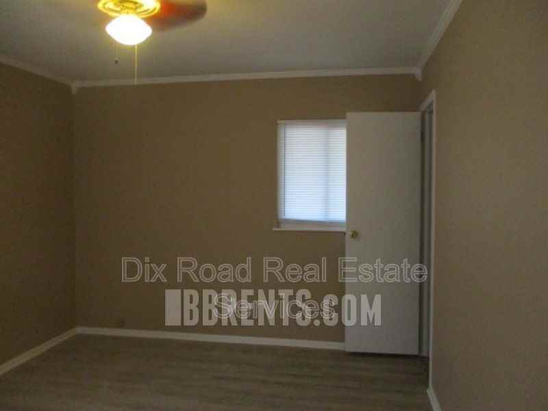 530 Unger Ave - Photo 5 of 16