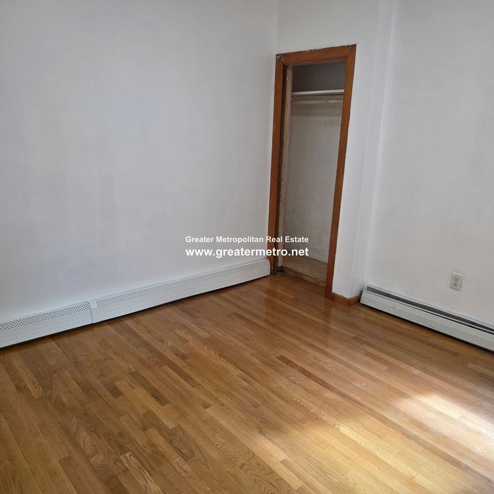 7 Margaret St #6 - Photo 5 of 25