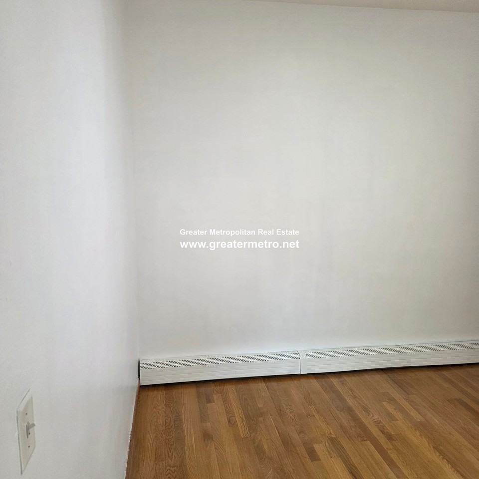 7 Margaret St #6 - Photo 6 of 25