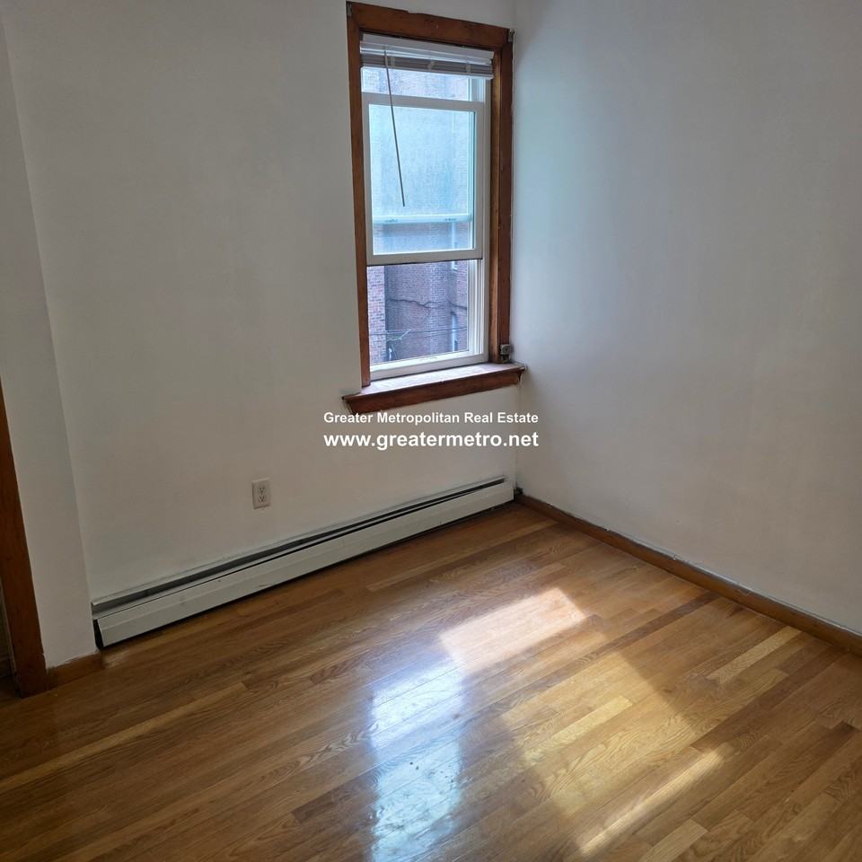 7 Margaret St #6 - Photo 7 of 25