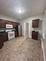 featured image of 9 Noyes Place #1