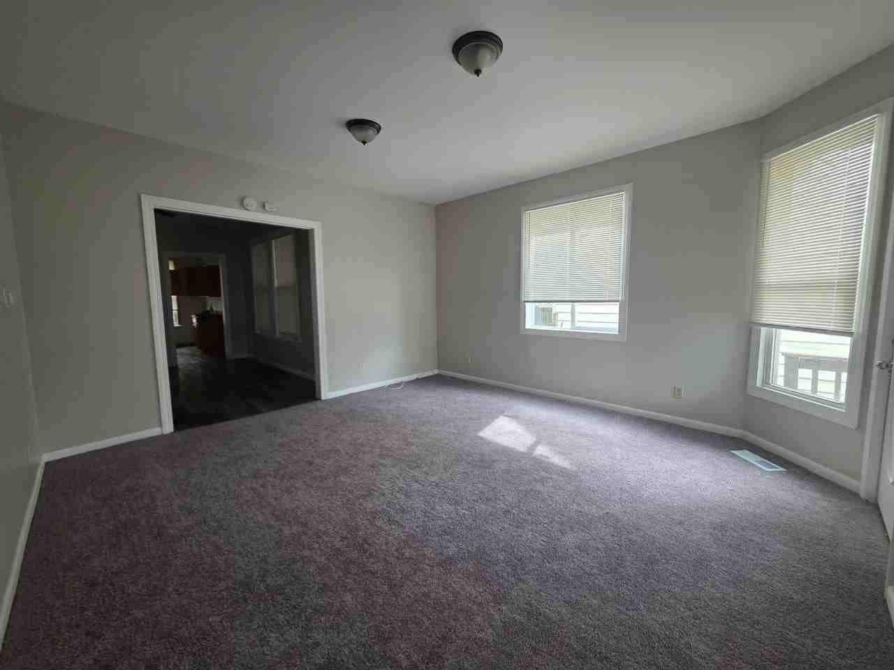 1435 Villa St - Photo 2 of 25