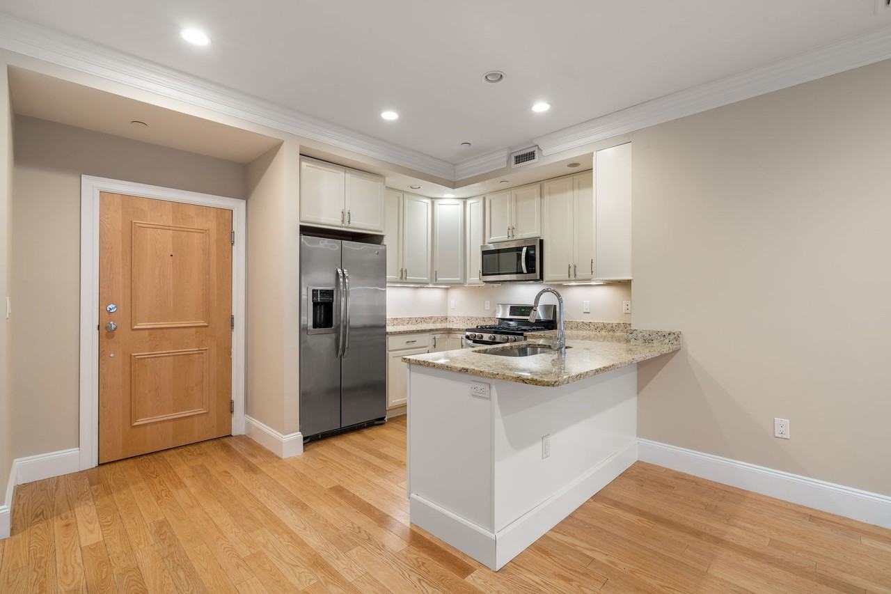 153 Chestnut Hill Ave #402 - Photo 3 of 20