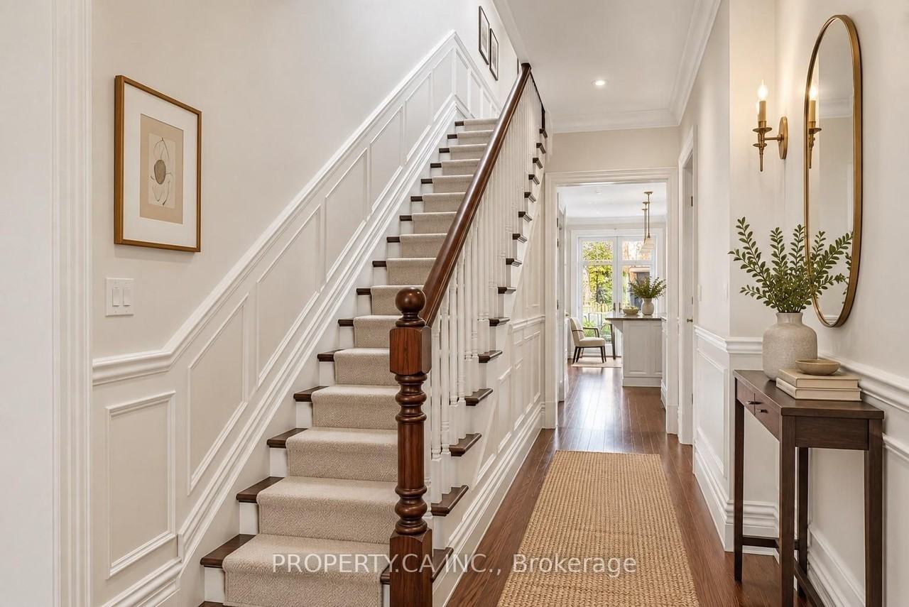 90 Willcocks Street - Photo 3 of 23