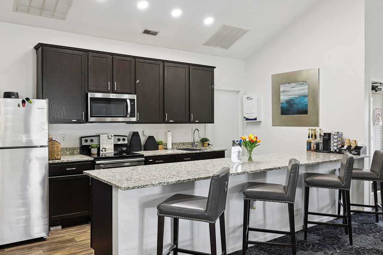 Hilliard Station Apartments - Photo 5 of 47