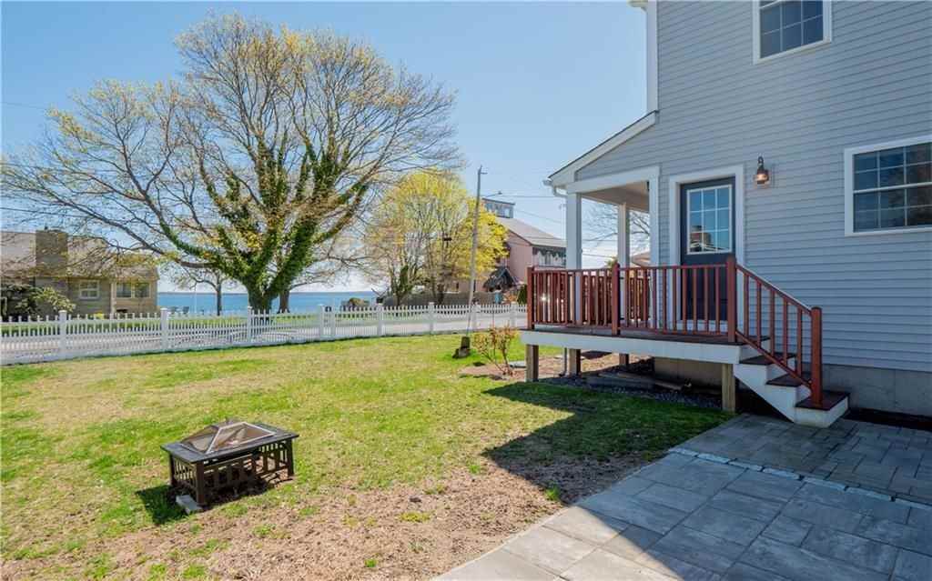 94 Narragansett St - Photo 5 of 50