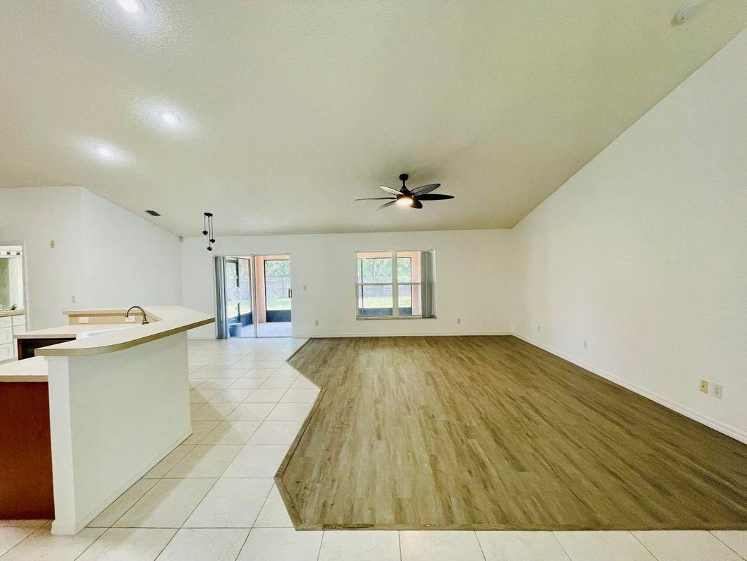 670 Elmont St Nw - Photo 6 of 10