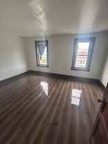 615 Emerald St - Photo 1 of 1