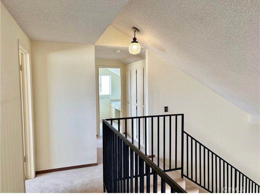 439 Tupelo Ct - Photo 6 of 11