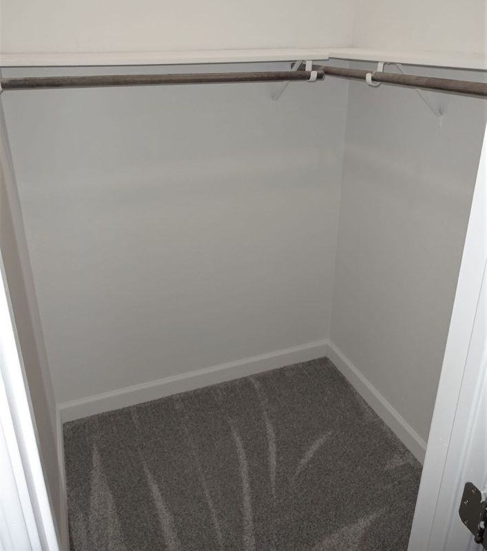2304 G St - Photo 6 of 10