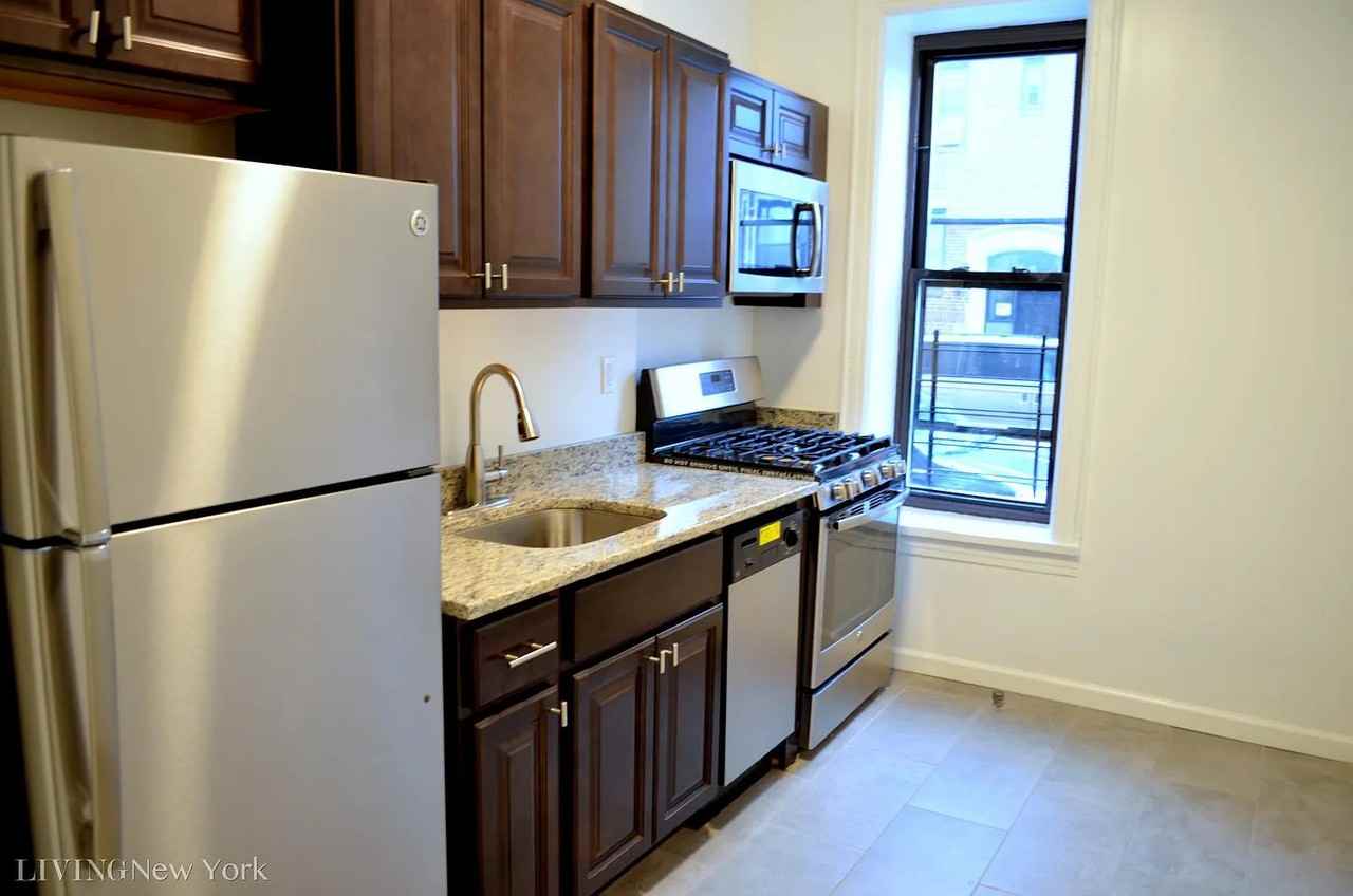 46-47 45th Street #A5 - Photo 4 of 5