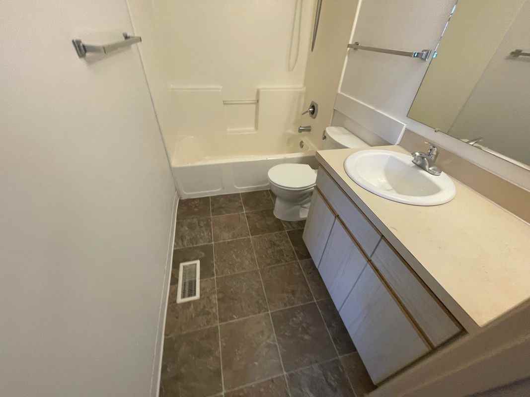 9086 W Sigmont Ln Apt 101 - Photo 6 of 6