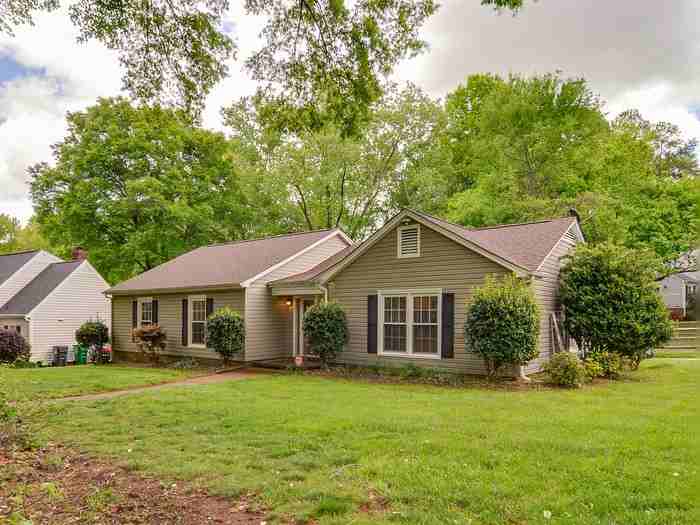 7600 Winterset Dr - Photo 3 of 50