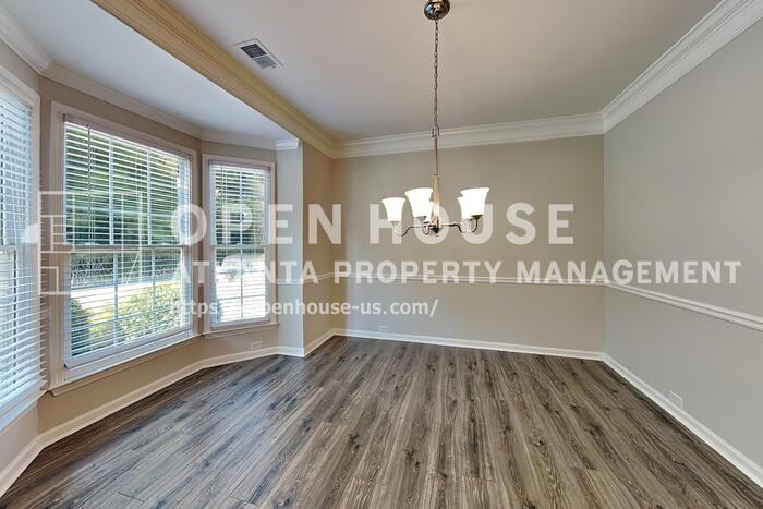 213 Park Creek Dr - Photo 7 of 20