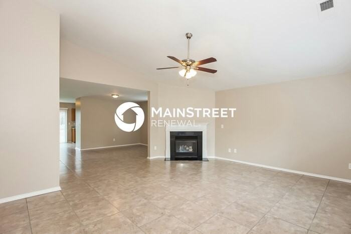 12321 Hamilton Jones Dr - Photo 3 of 15