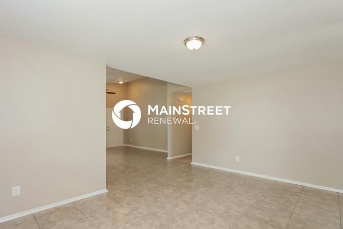 12321 Hamilton Jones Dr - Photo 5 of 15