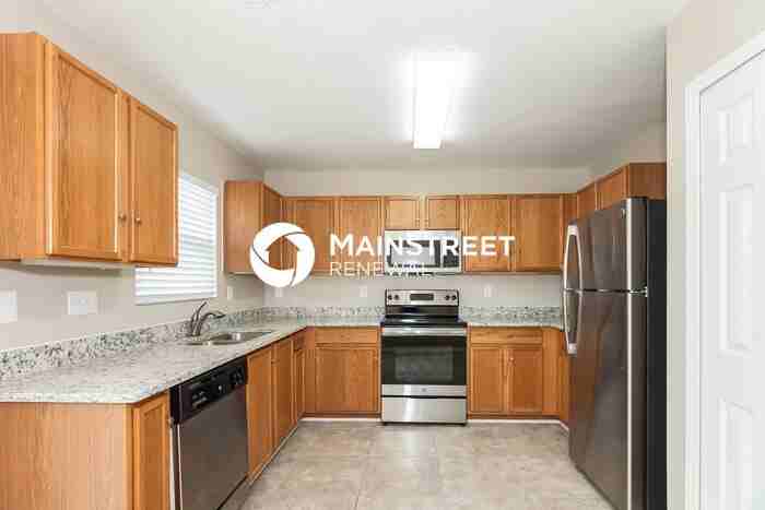 12321 Hamilton Jones Dr - Photo 7 of 15