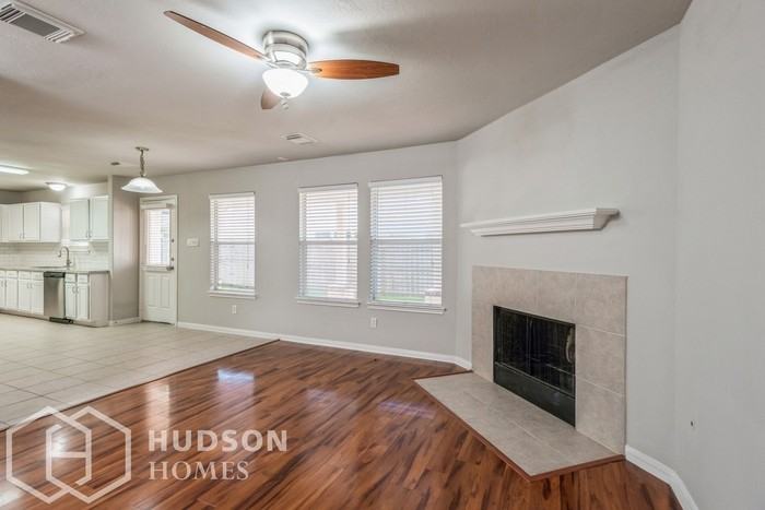 3102 Myrtle Ranch Dr - Photo 4 of 17