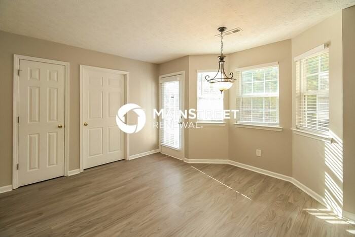 7 Mineral Springs Ct - Photo 6 of 16