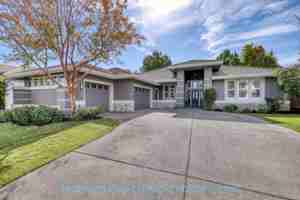featured image of 2030 Blackheath Ln