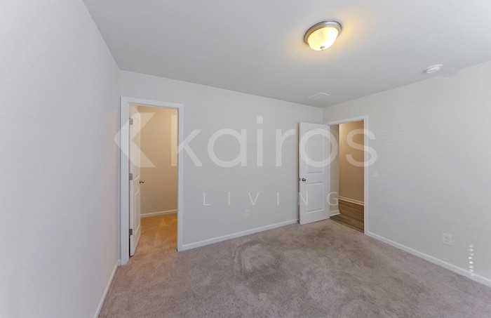 130 Sunrise Cir - Photo 6 of 23