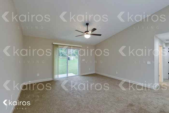 13511 Se 55th Ave - Photo 5 of 29