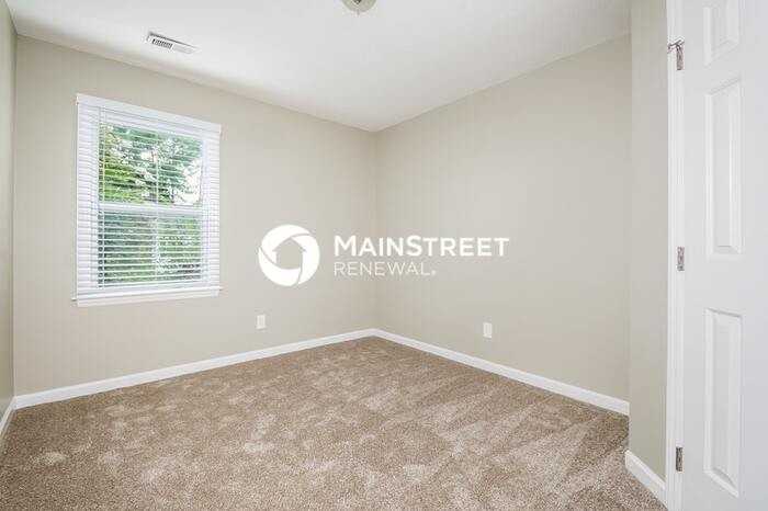 3008 W Folkestone Pl - Photo 7 of 16