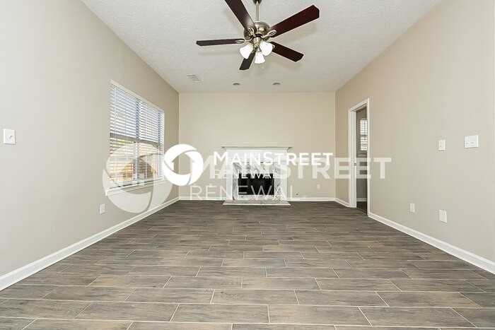 2776 Silver Queen Rd - Photo 4 of 17