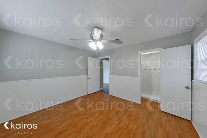 2813 James Louis Dr - Photo 5 of 27