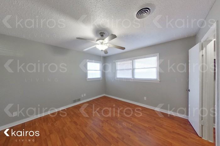 2813 James Louis Dr - Photo 7 of 27