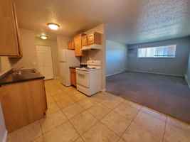 featured image of 3015 S 17th St #104