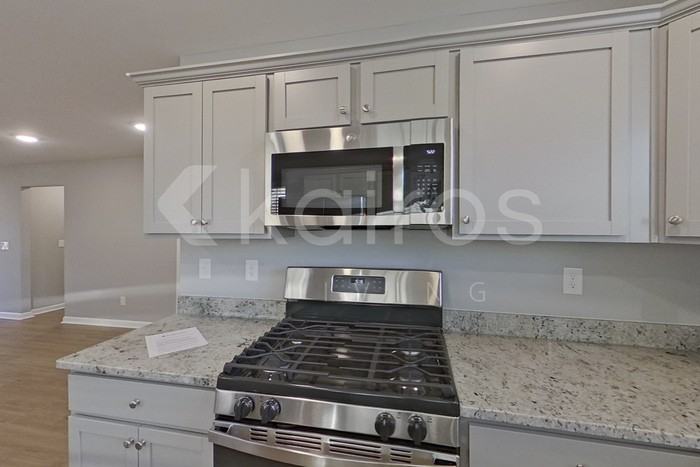 105 Denise Dr - Photo 7 of 21