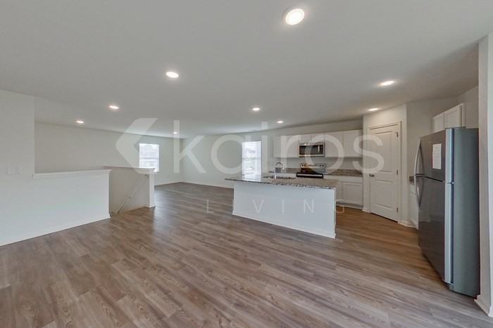 285 Gaston Cir - Photo 7 of 30