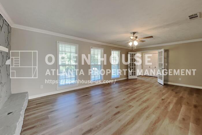5054 Arbor Ln Sw - Photo 5 of 21