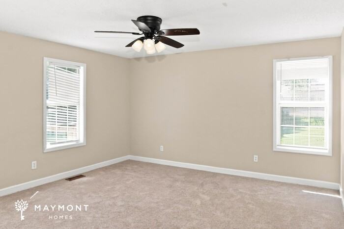29902 Little Creek Rd - Photo 5 of 19