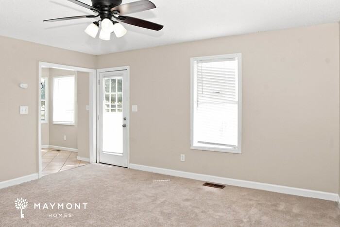29902 Little Creek Rd - Photo 7 of 19