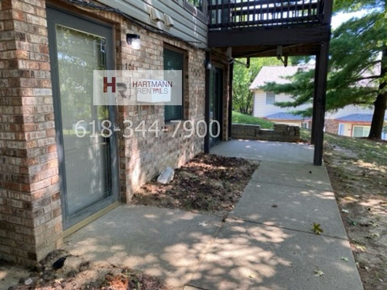 101 Sandridge Dr