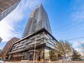 30 Roehampton Avenue - Photo 1 of 1