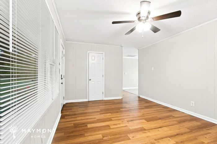 233 State Road S-42-2842 - Photo 6 of 15