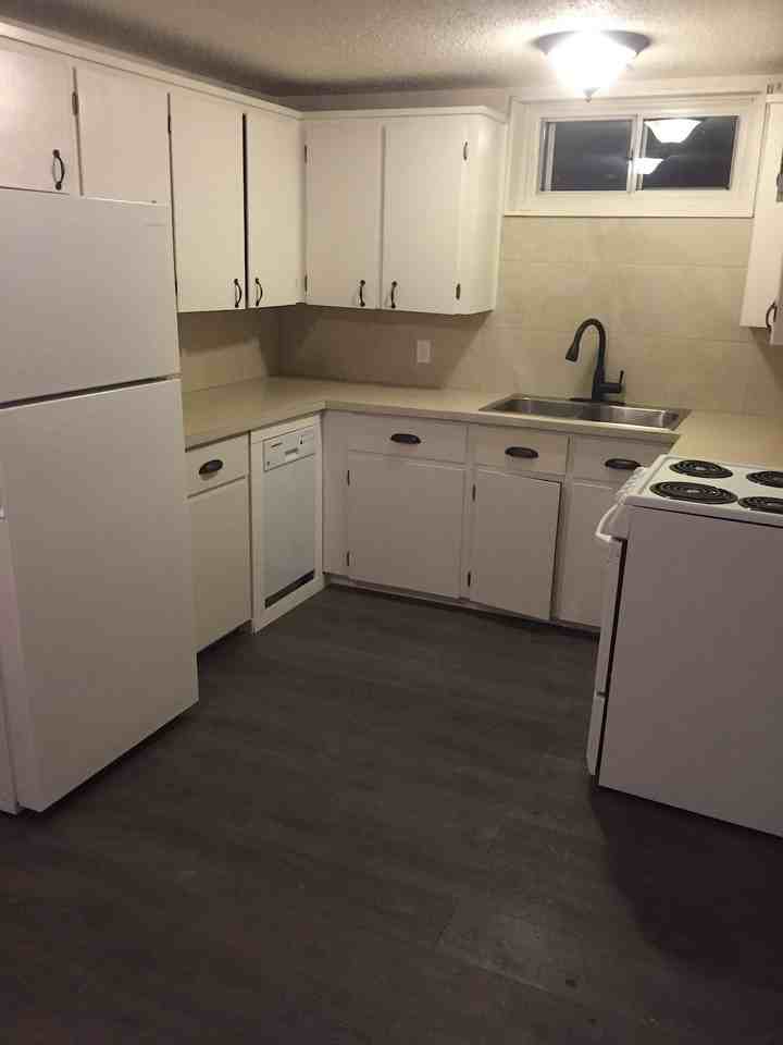 6056 Dalmead Cres Nw - Photo 2 of 9