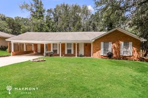 featured image of 711 Pinehurst St