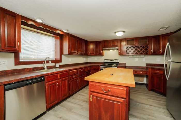 67 Parana Dr - Photo 5 of 10
