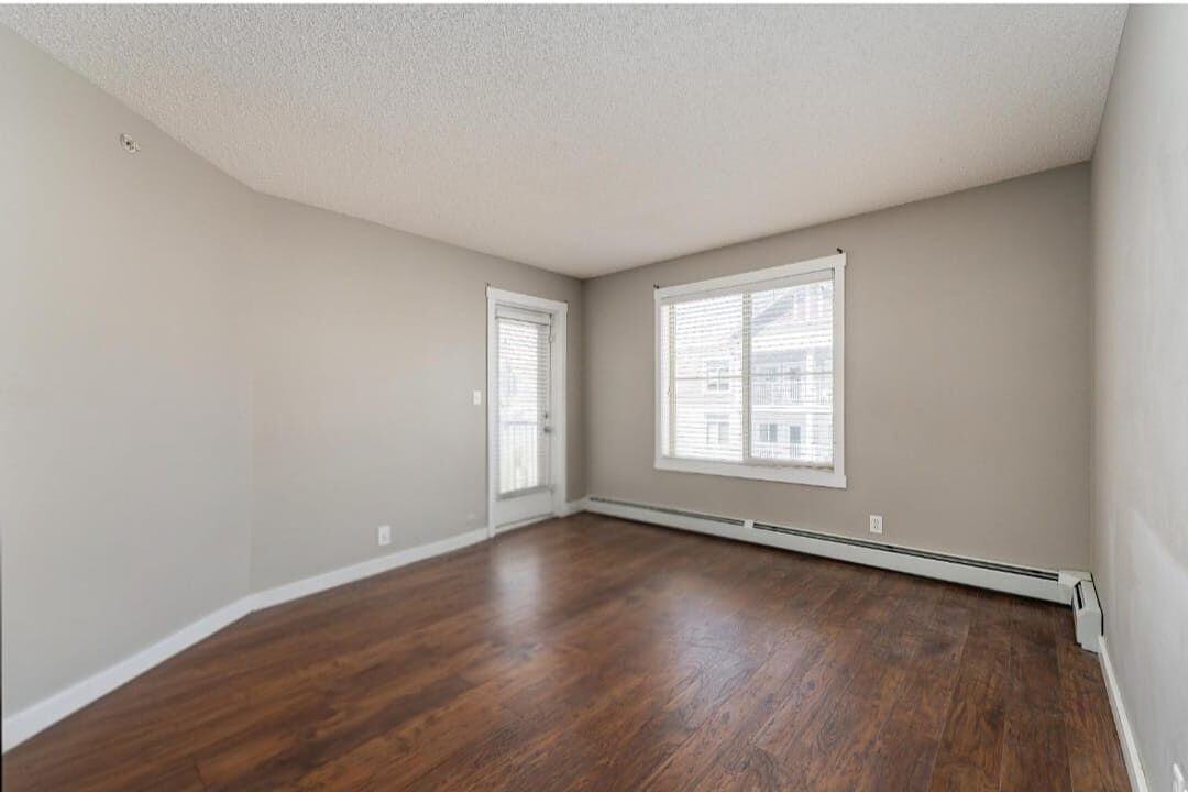5804 - 5804 Mullen Place Northwest - Photo 5 of 18