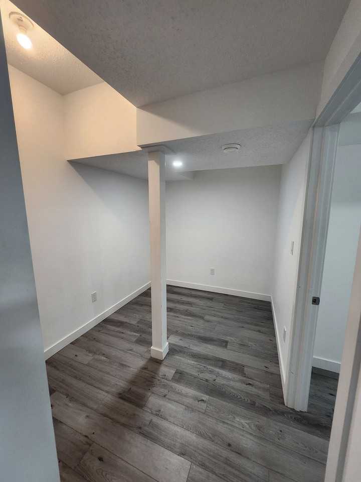65 Westpark Dr - Photo 4 of 7