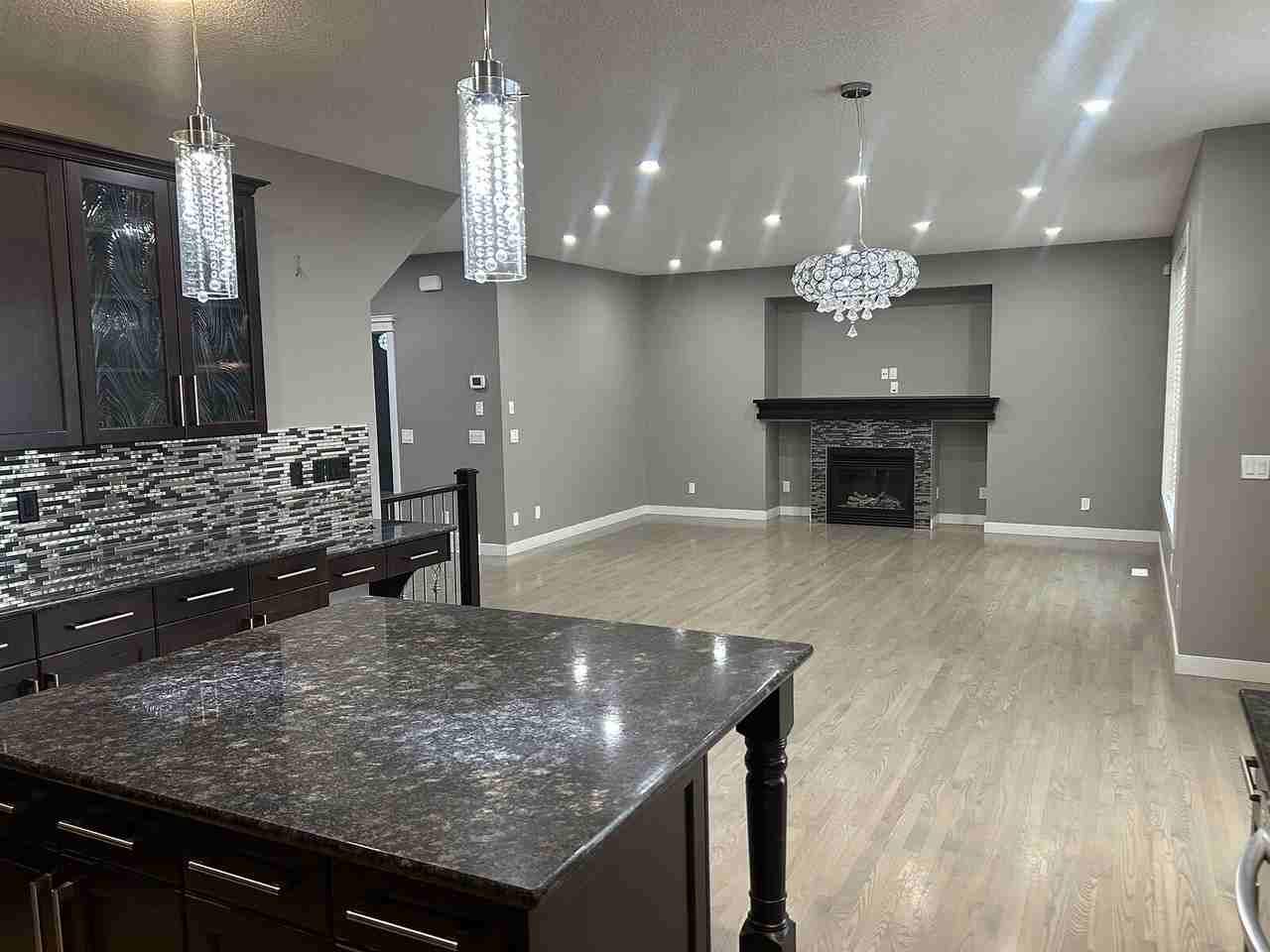 48 Redstone Pk Ne - Photo 2 of 23